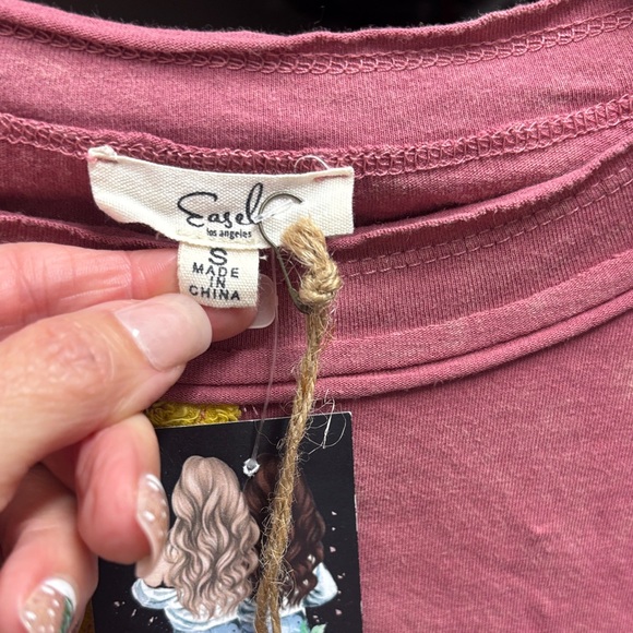 Easel New Pink Top with Yellow Star Patch - Picture 2 of 4